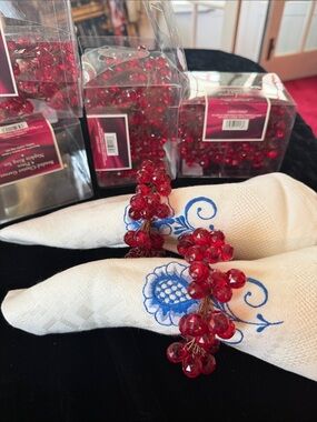 Red Beaded Cluster Napkin Rings - Set of 2